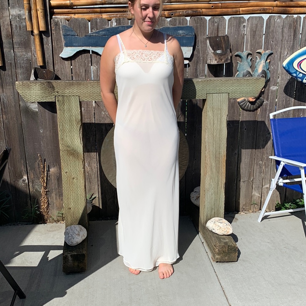 Bridal never worn to peace wedding night set